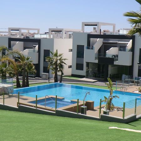 Casas Holiday - Los Altos Торевиеха Екстериор снимка